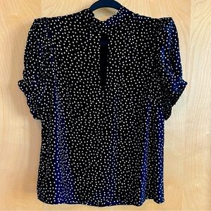 New* Frame 100% silk puff sleeve blouse in polka dots with cutout